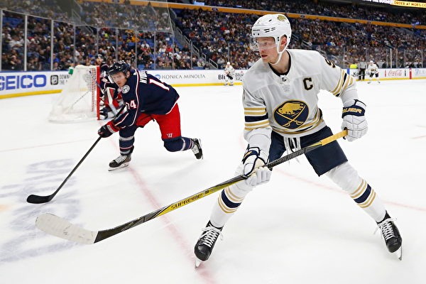 足坛传奇齐达内空降上海，FC品类游戏球迷嘉年华海量惊喜破门！